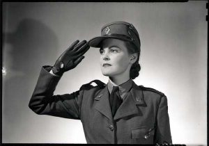 women-in-war-photo
